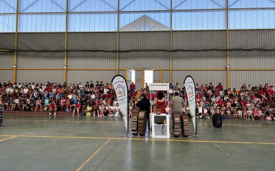 La Mancomunidad Vega del Henares acerca el reciclaje orgánico a 350 participantes del campamento ‘Azuverano’